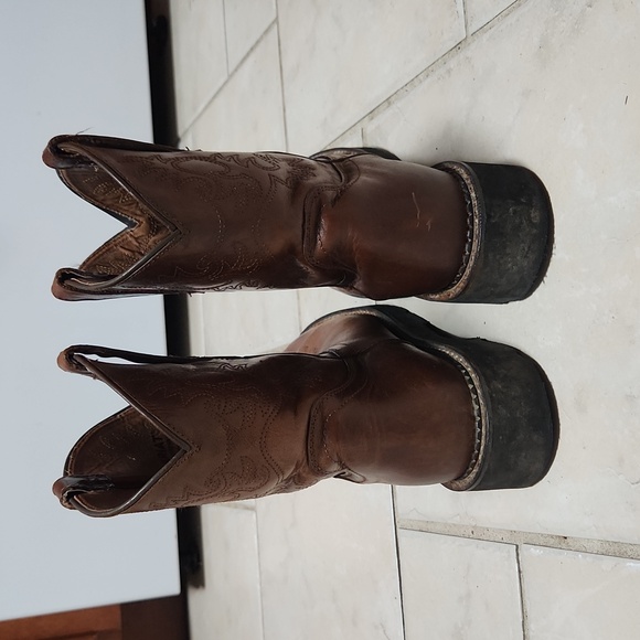 Women's Ariat Leather Western Short Boots Rubber Sole 10 - Picture 5 of 8